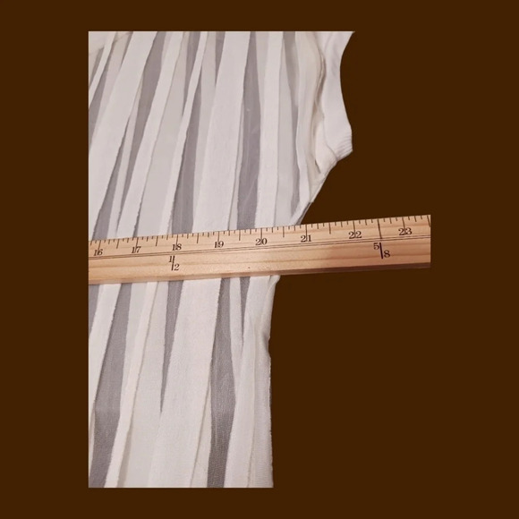 Metaphor sheer shadow stripe top size Medium - Picture 7 of 9